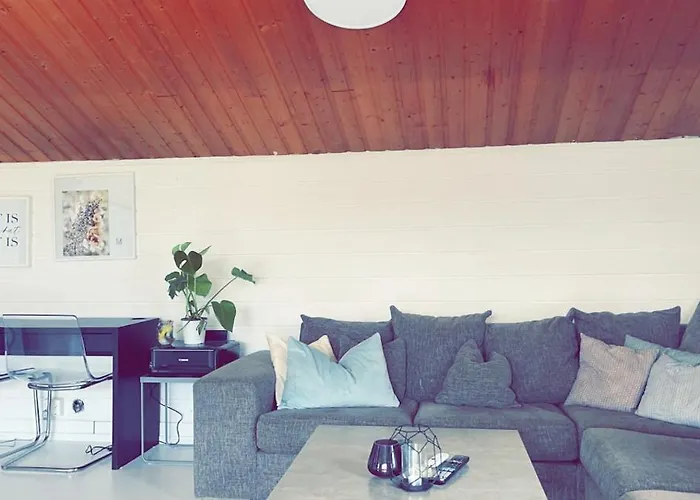 Apartment Charming Older House With Private Parking Stavanger