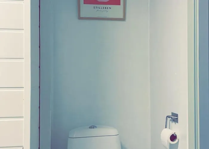 Apartment Charming Older House With Private Parking Stavanger